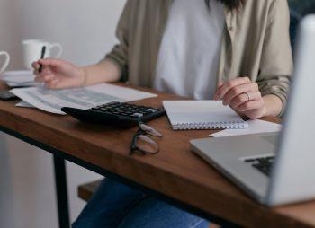 How the AMA-GOP Fight Affects Your Doctor Bills