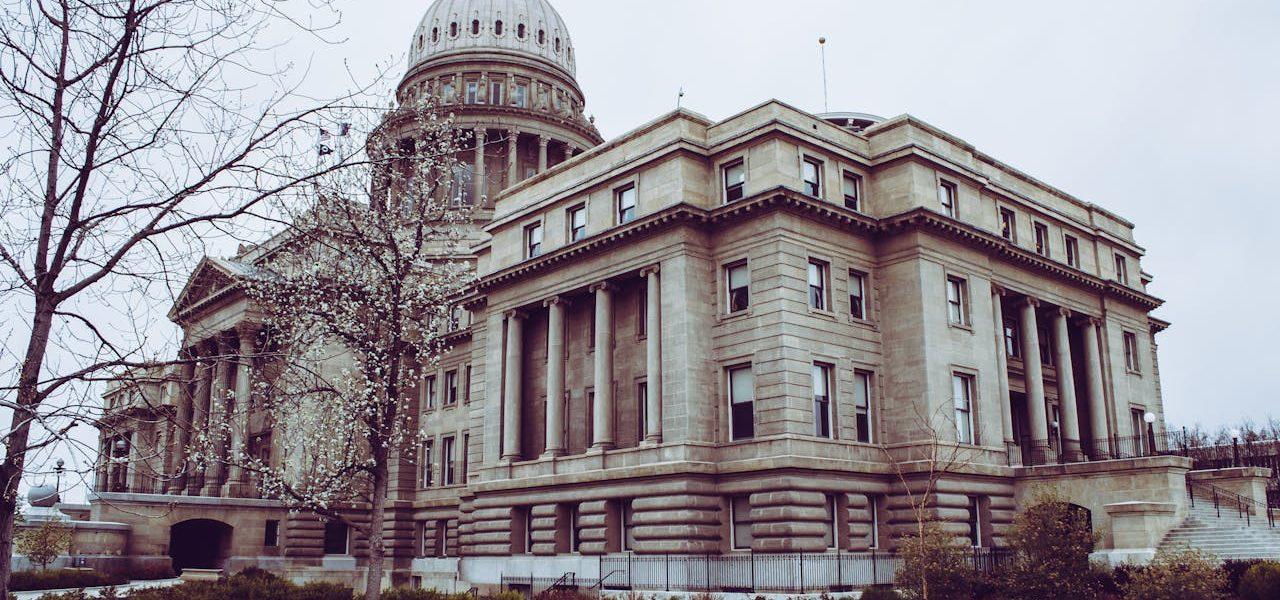 US Health Officials Suggest Fewer Meds to Cut Costs