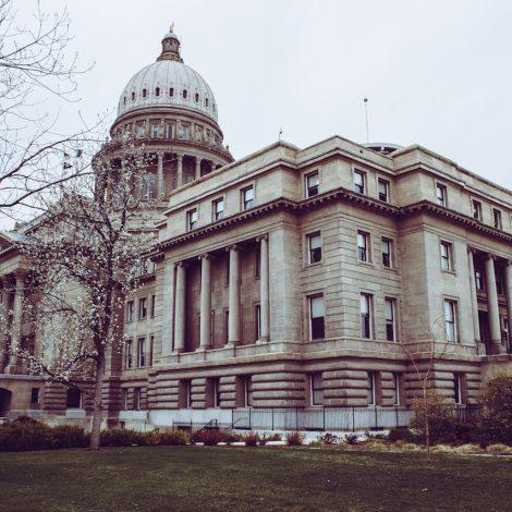 US Health Officials Suggest Fewer Meds to Cut Costs US Health Officials Suggest Fewer Meds to Cut Costs