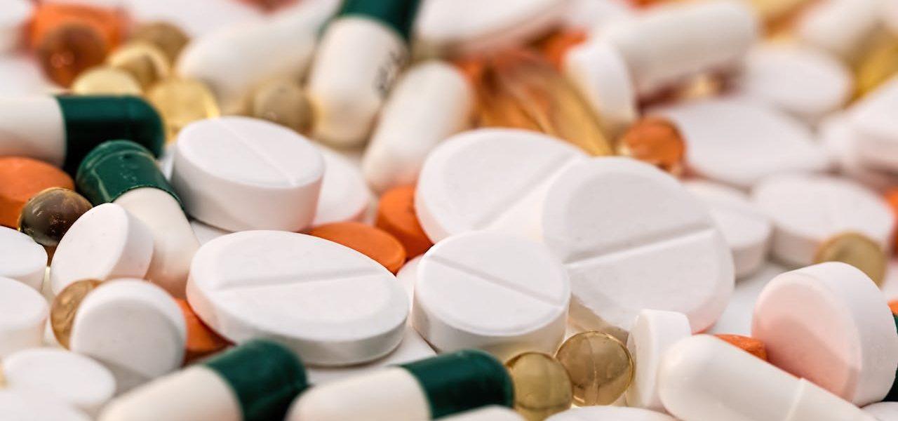 Prescription Assistance Guide for the Uninsured | Simplefill