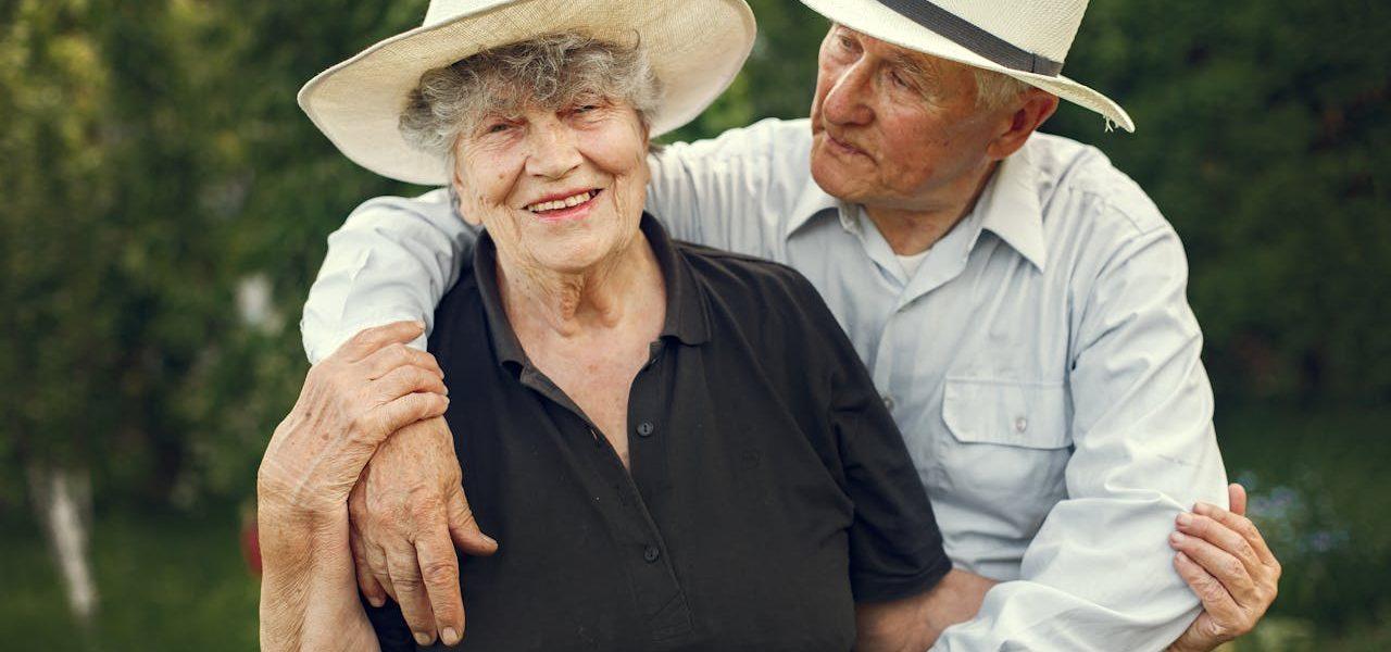 How to Help a Loved One Afford Prescriptions | Simplefill